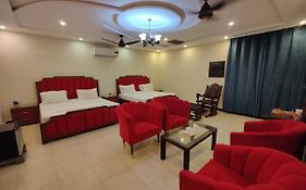 Al Fateh Hotel